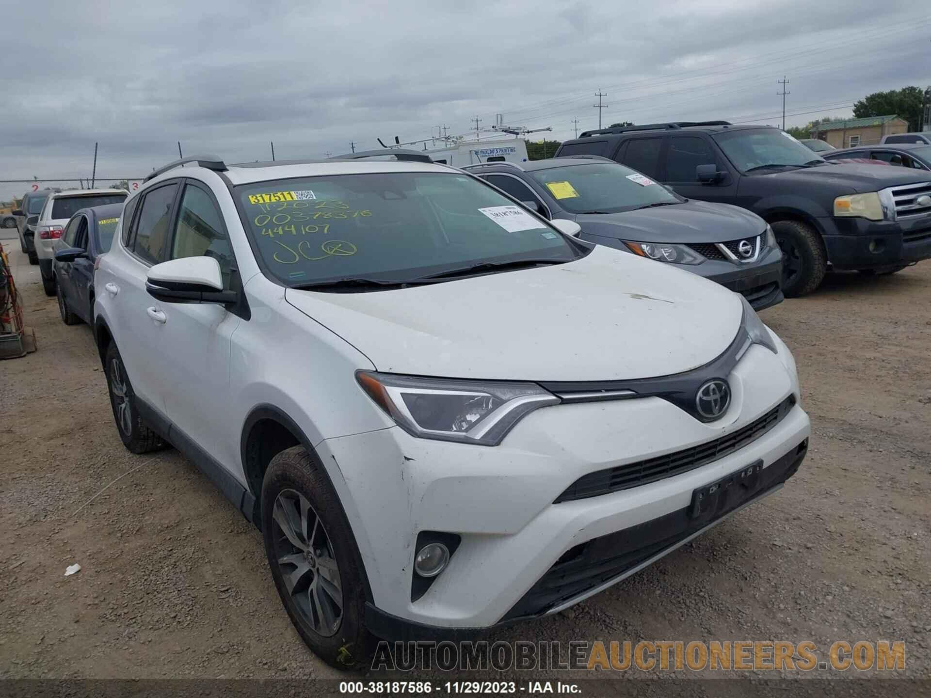 2T3WFREV2JW444107 TOYOTA RAV4 2018