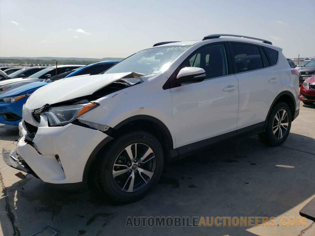 2T3WFREV2JW467192 TOYOTA RAV4 2018