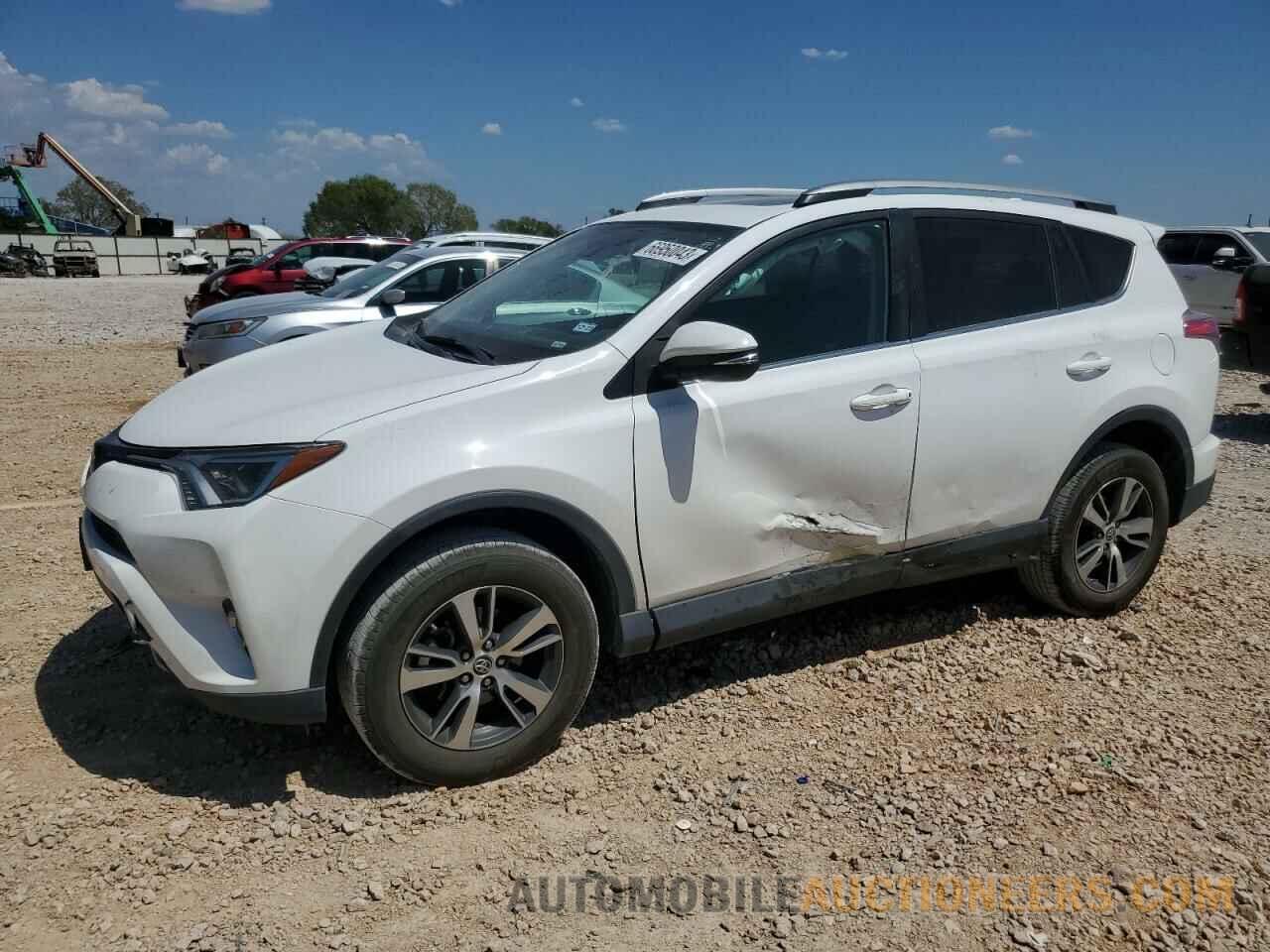 2T3WFREV2JW474644 TOYOTA RAV4 2018