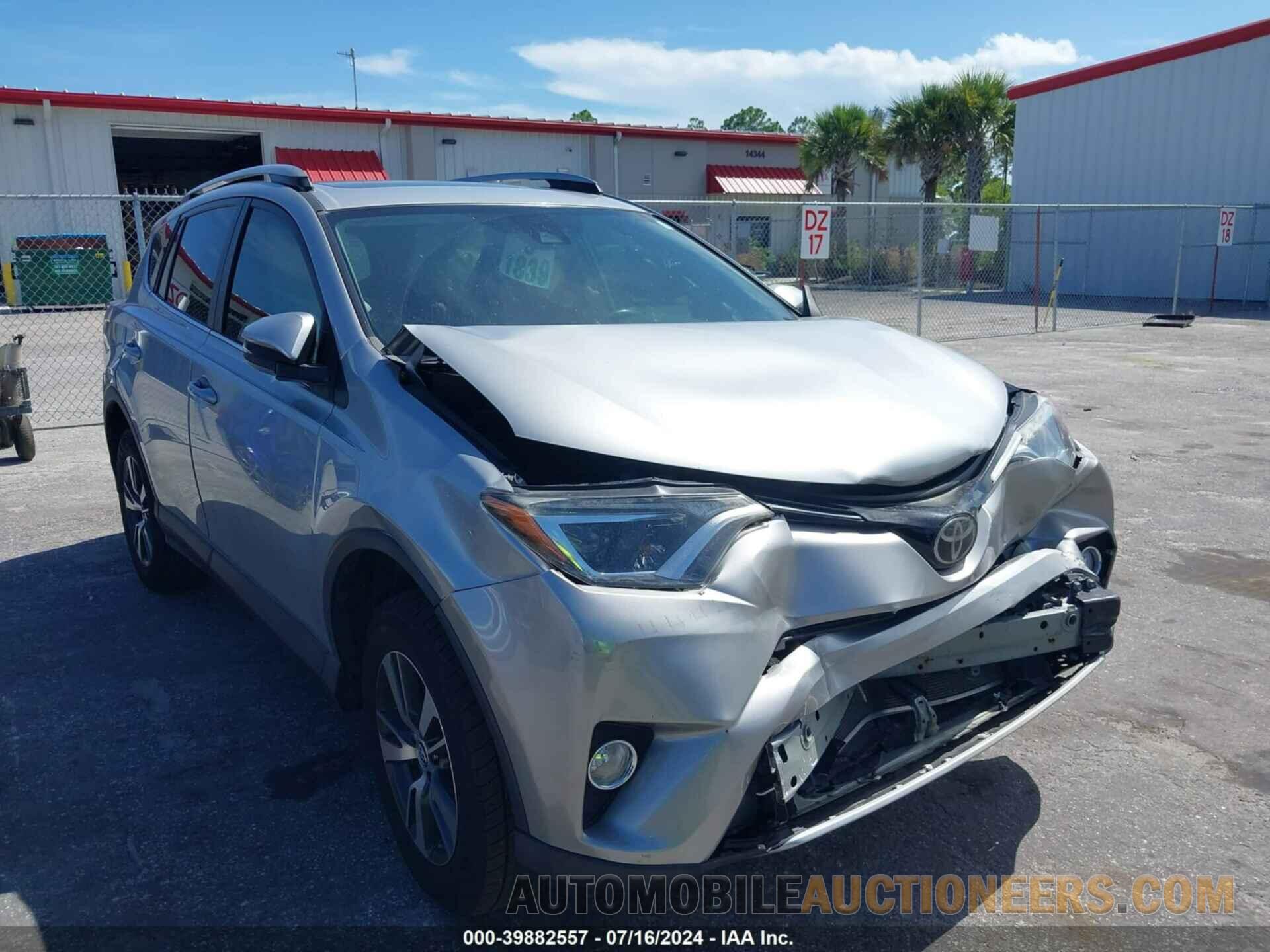 2T3WFREV2JW481612 TOYOTA RAV4 2018