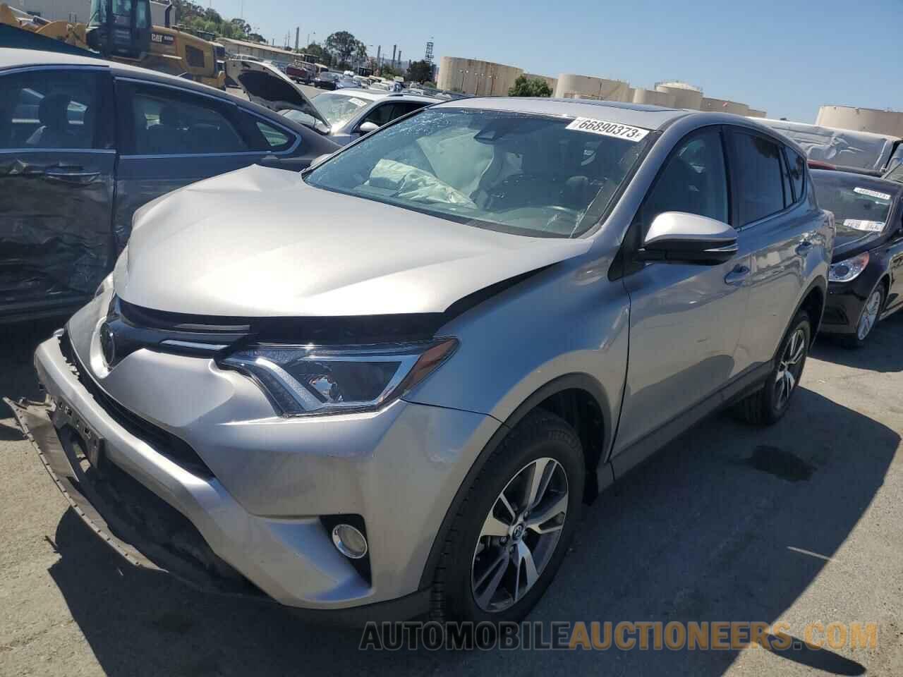 2T3WFREV2JW484204 TOYOTA RAV4 2018