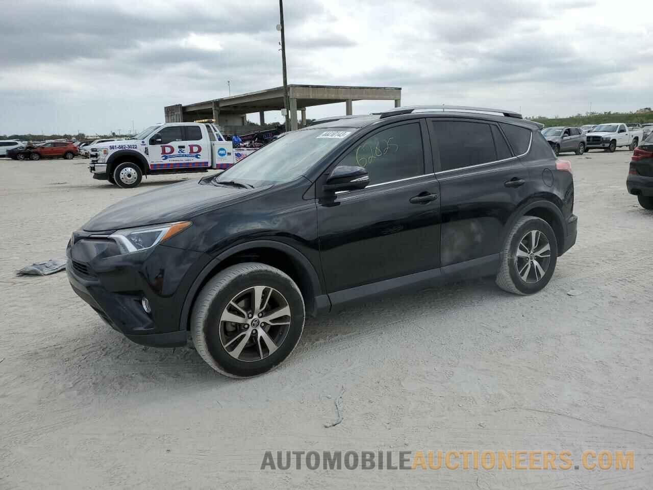 2T3WFREV2JW506301 TOYOTA RAV4 2018