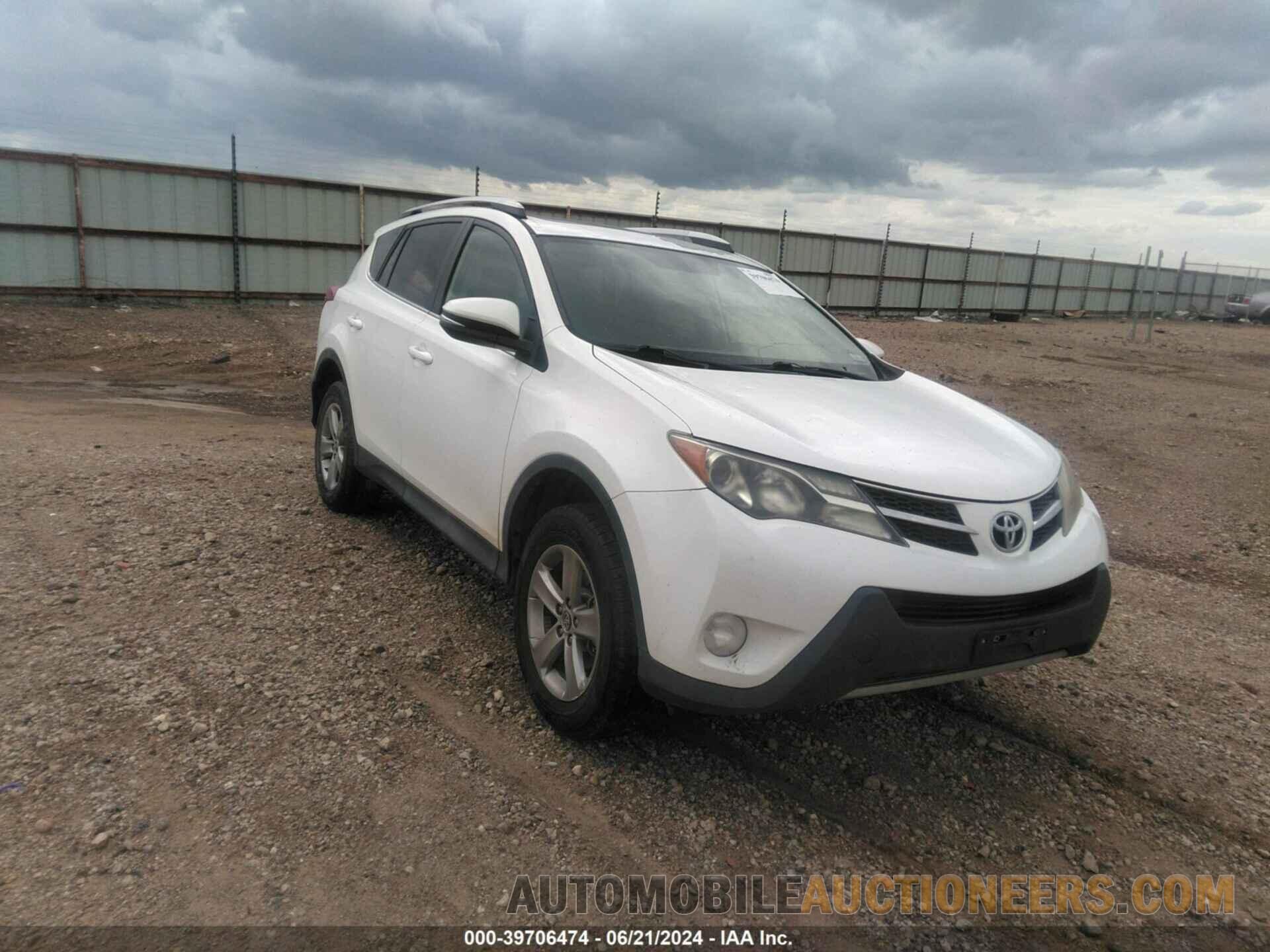 2T3WFREV3FW134524 TOYOTA RAV4 2015