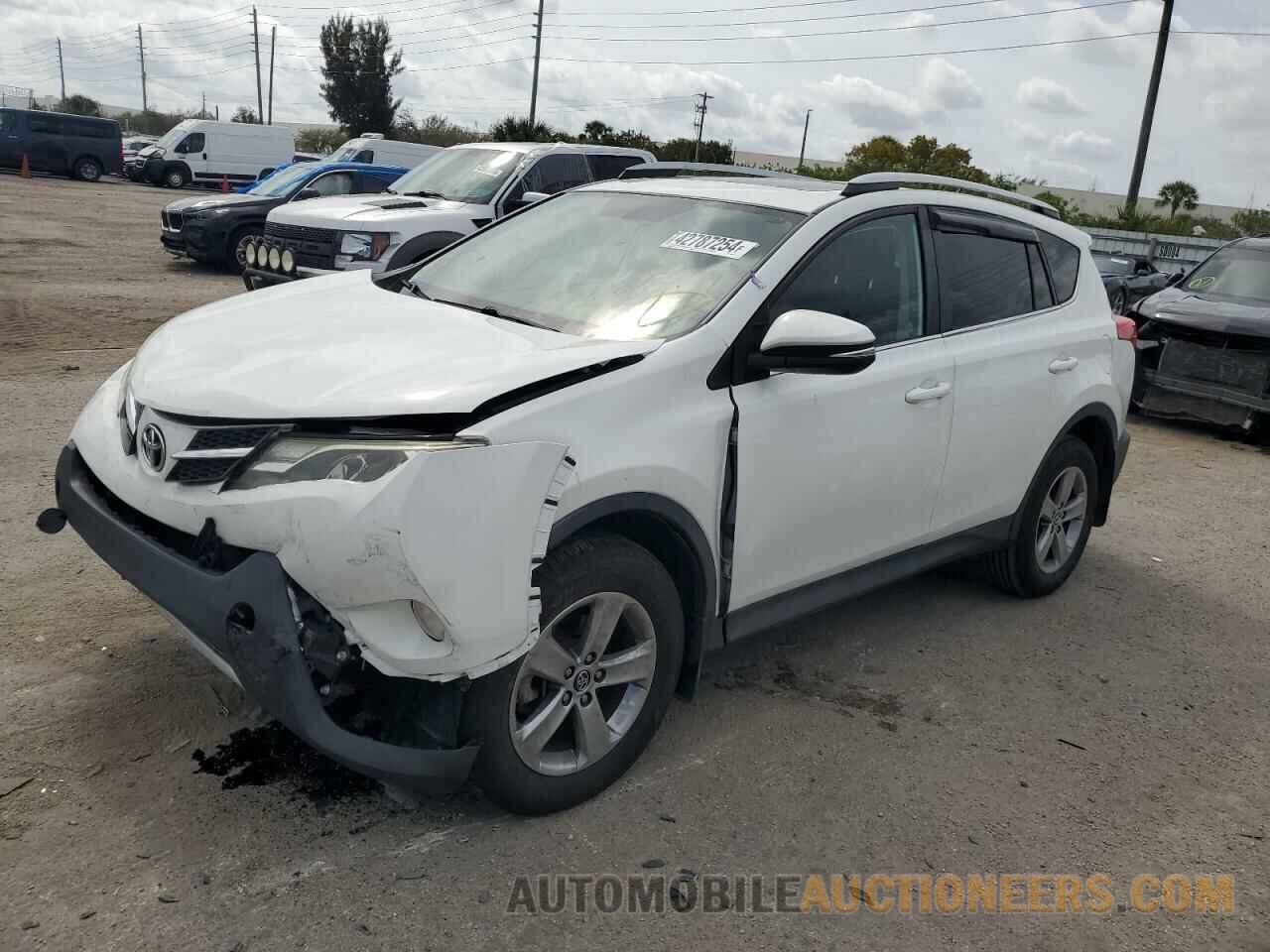 2T3WFREV3FW169452 TOYOTA RAV4 2015