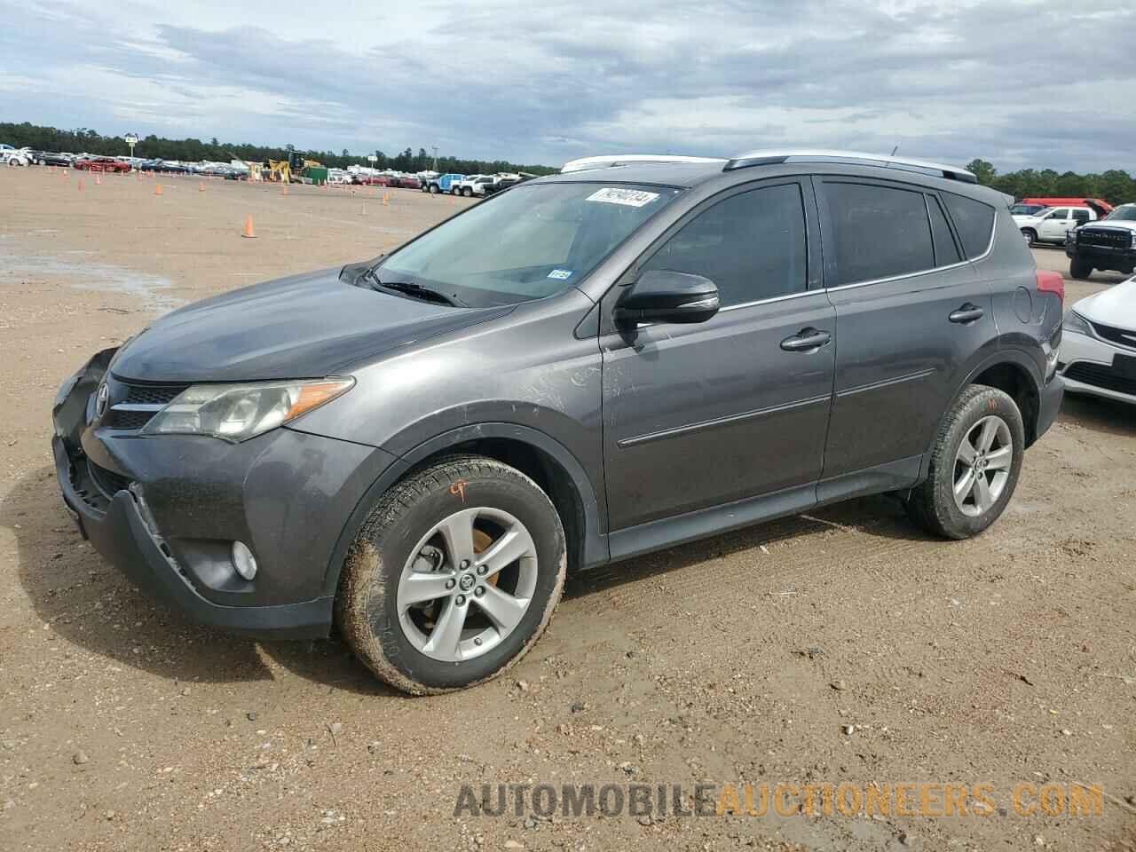 2T3WFREV3FW228810 TOYOTA RAV4 2015