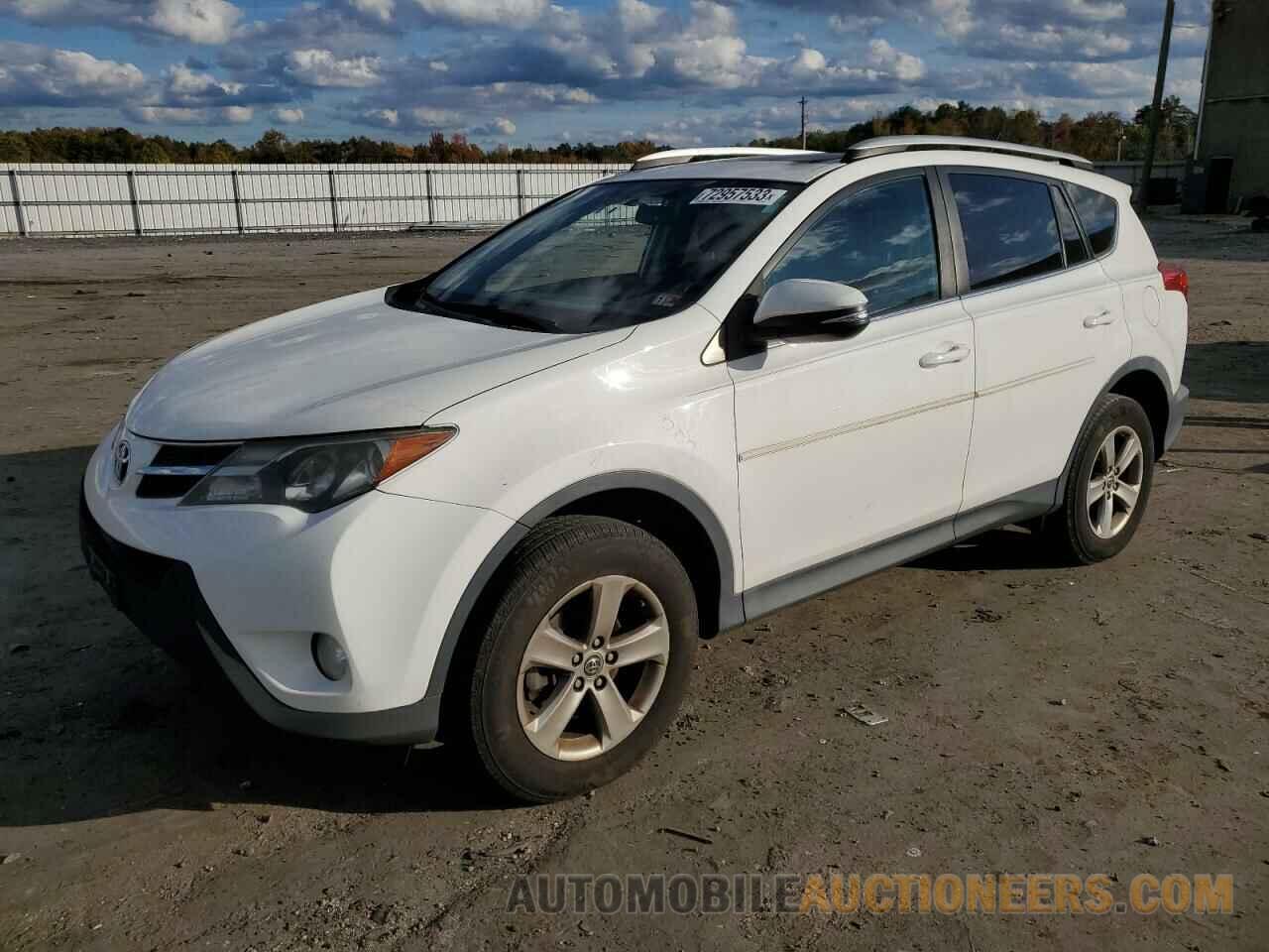 2T3WFREV3FW232033 TOYOTA RAV4 2015