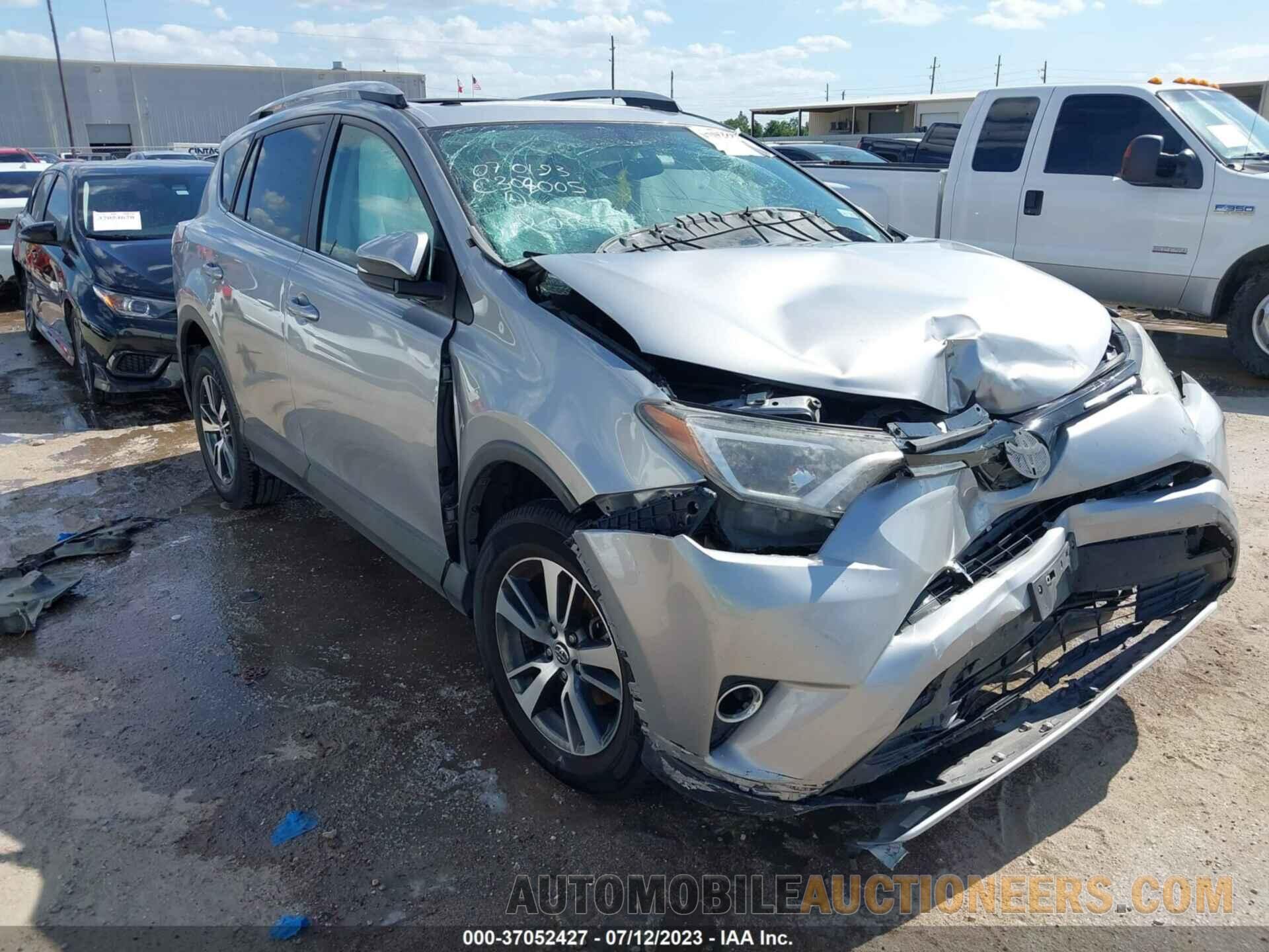 2T3WFREV3GW256978 TOYOTA RAV4 2016