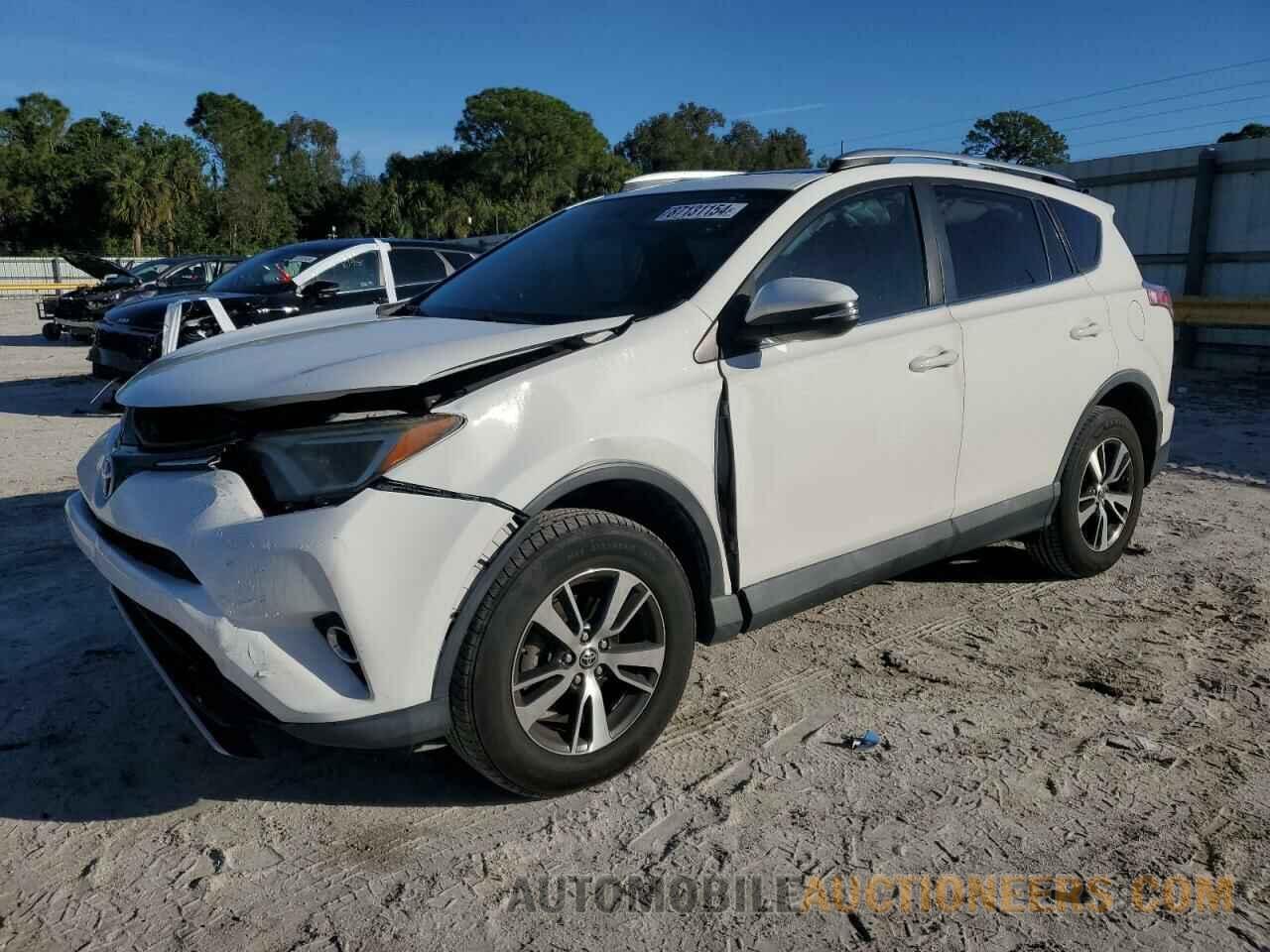 2T3WFREV3GW263591 TOYOTA RAV4 2016