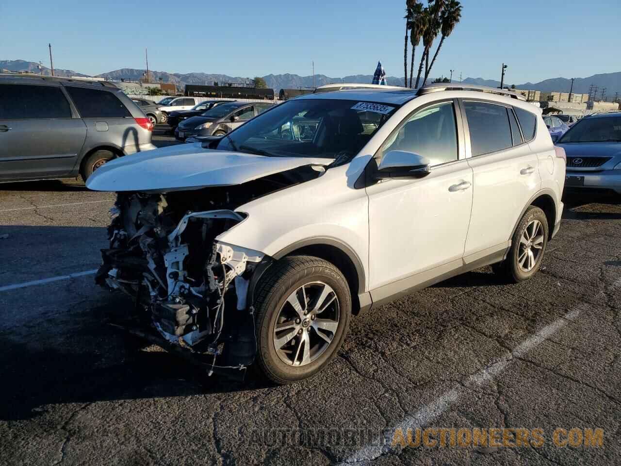 2T3WFREV3HW320714 TOYOTA RAV4 2017