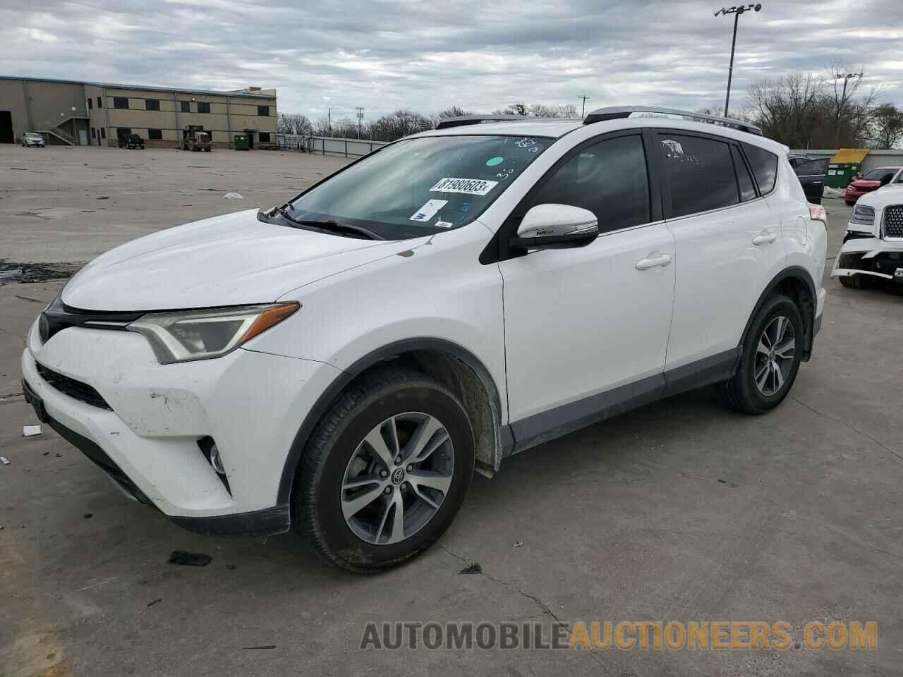 2T3WFREV3HW329512 TOYOTA RAV4 2017