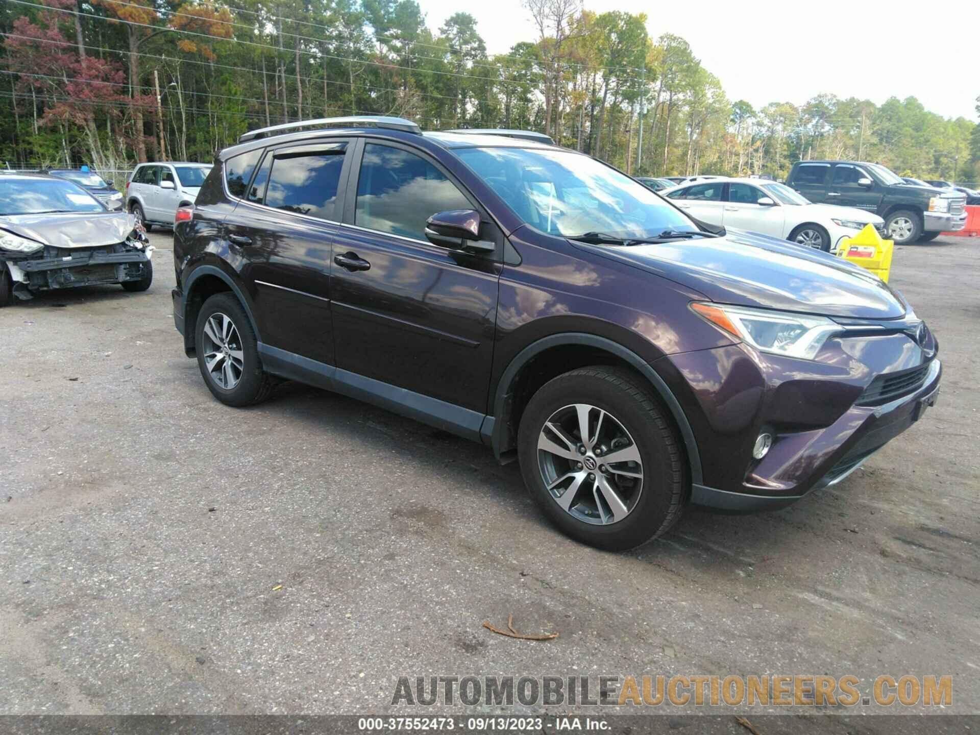 2T3WFREV3HW386423 TOYOTA RAV4 2017