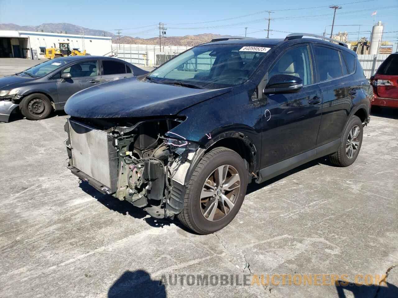 2T3WFREV3HW401938 TOYOTA RAV4 2017