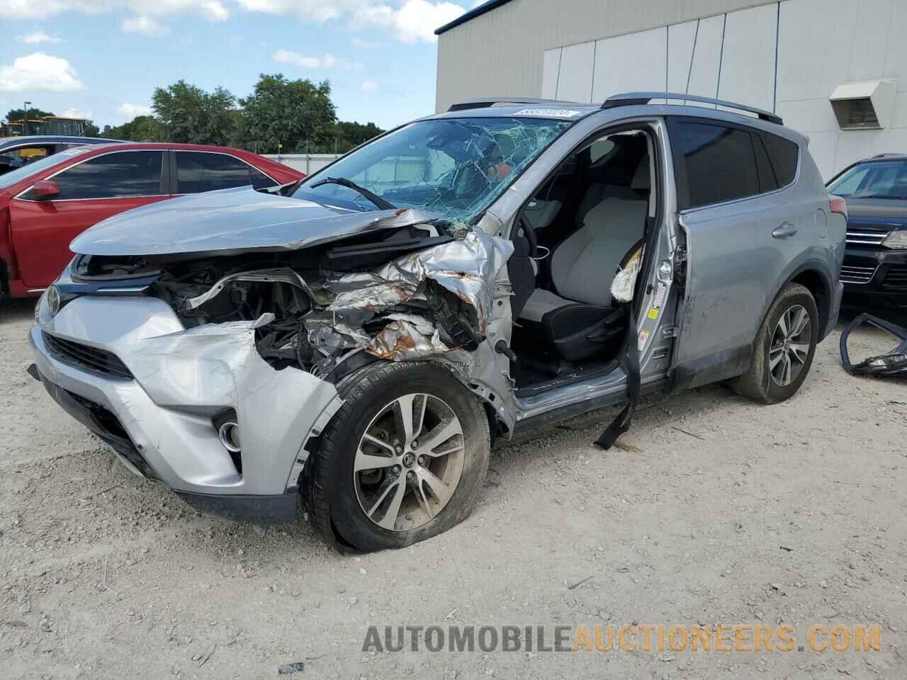 2T3WFREV3HW405438 TOYOTA RAV4 2017