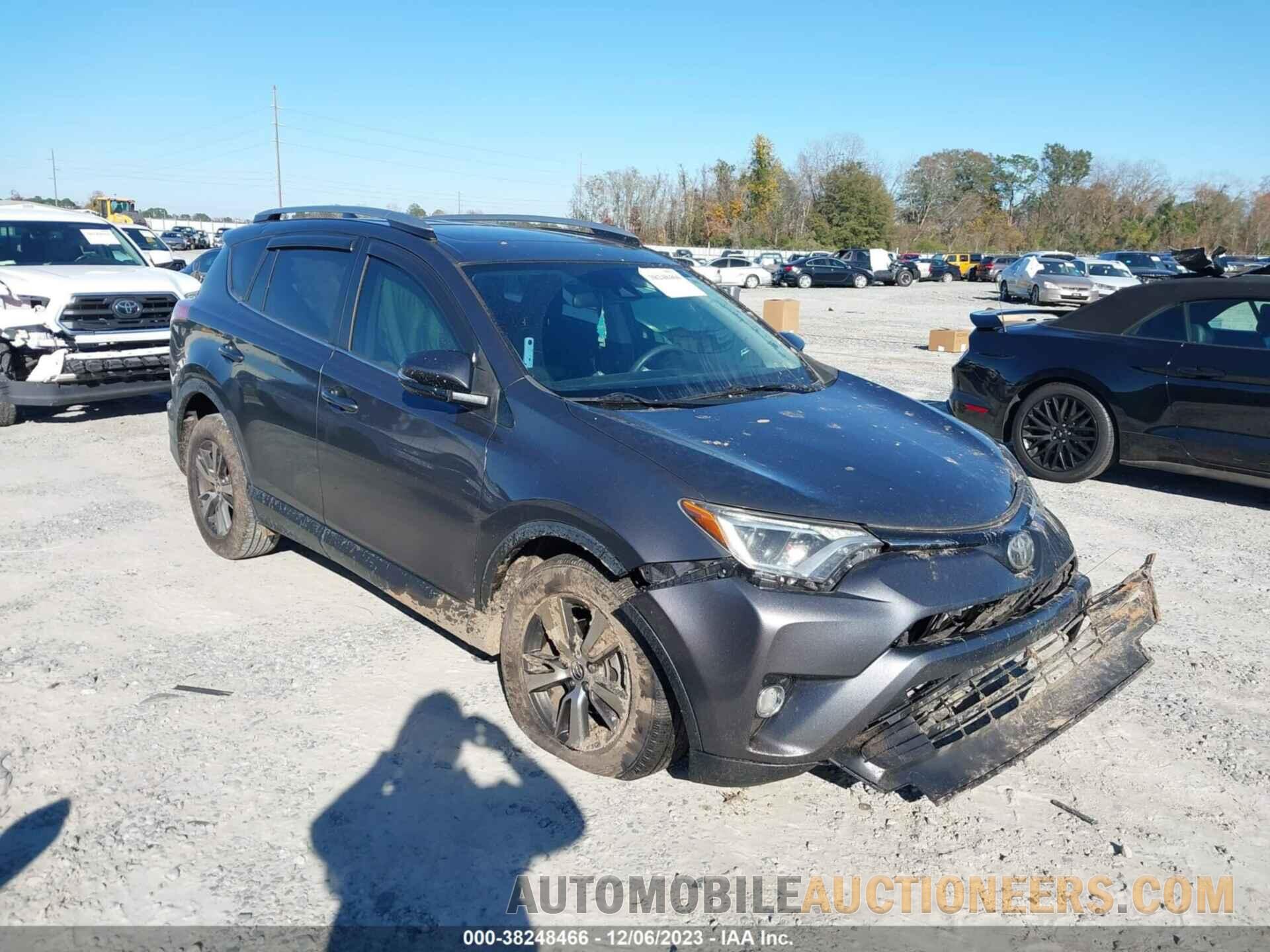 2T3WFREV3JW407857 TOYOTA RAV4 2018