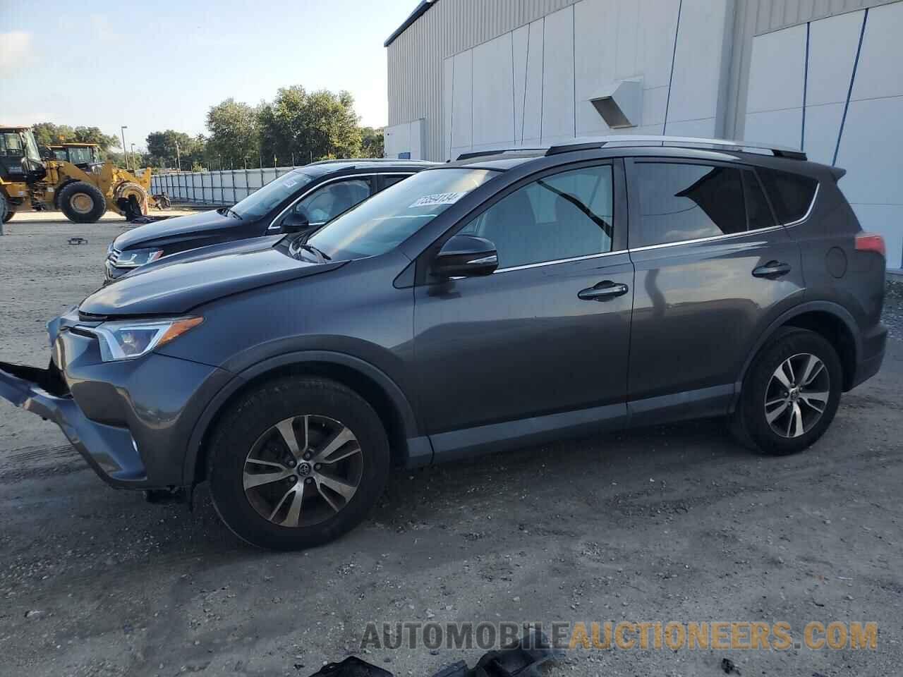 2T3WFREV3JW417014 TOYOTA RAV4 2018