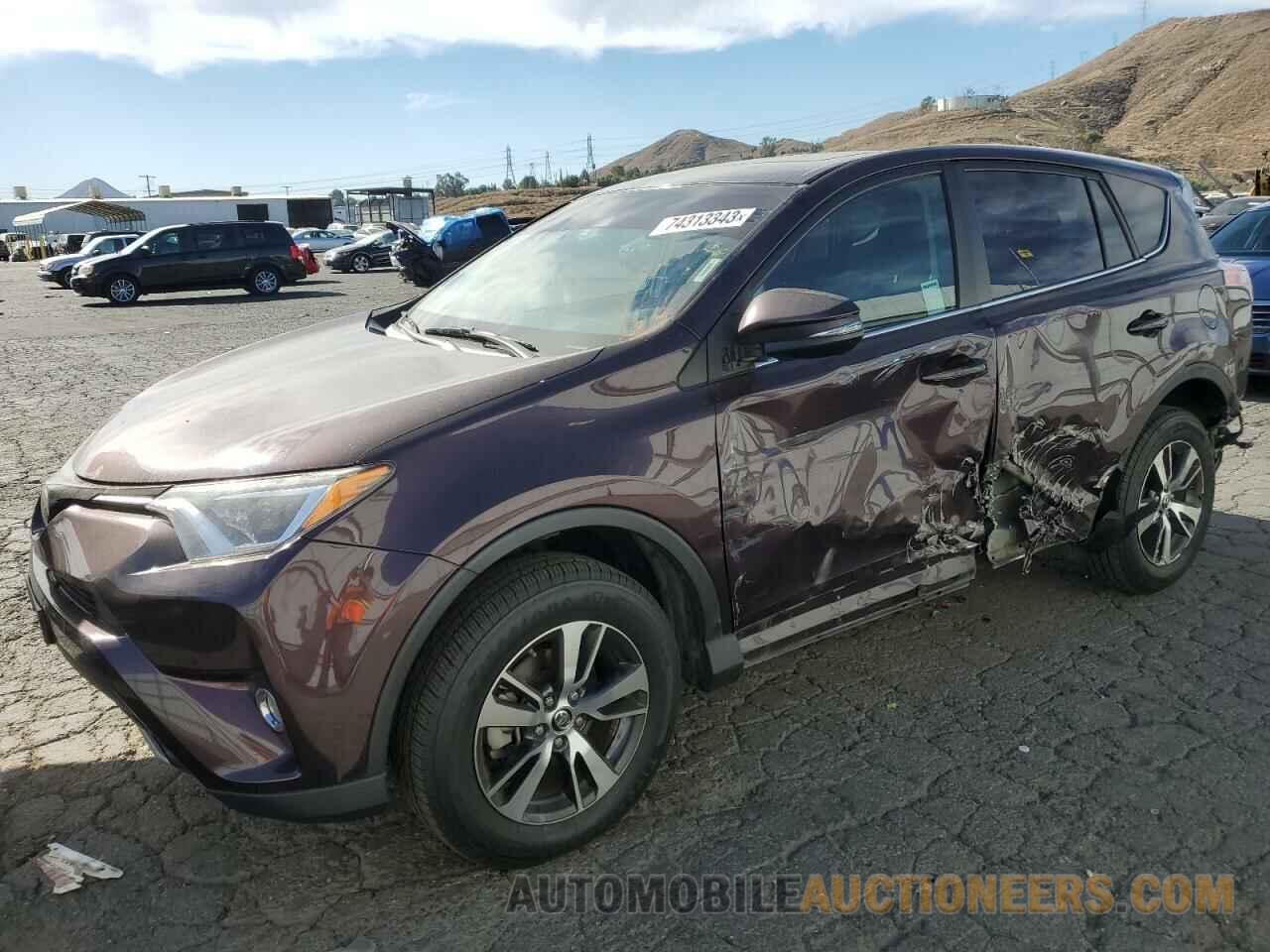 2T3WFREV3JW425937 TOYOTA RAV4 2018