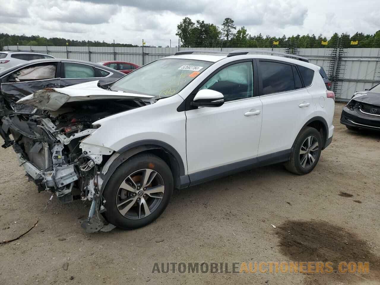 2T3WFREV3JW462406 TOYOTA RAV4 2018