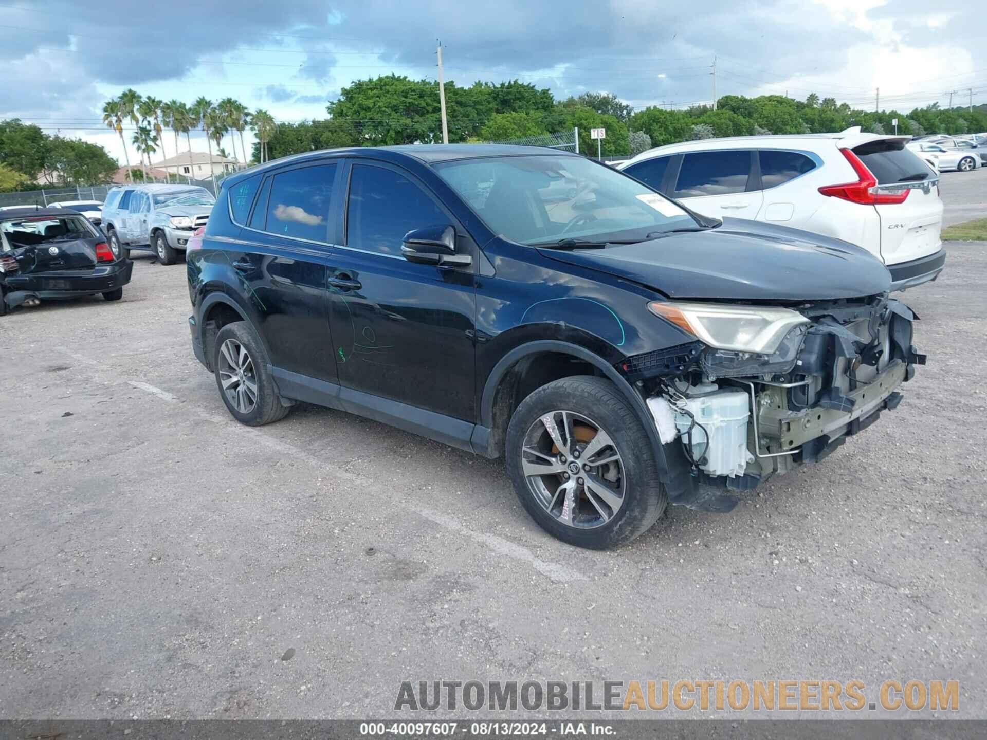 2T3WFREV3JW483577 TOYOTA RAV4 2018