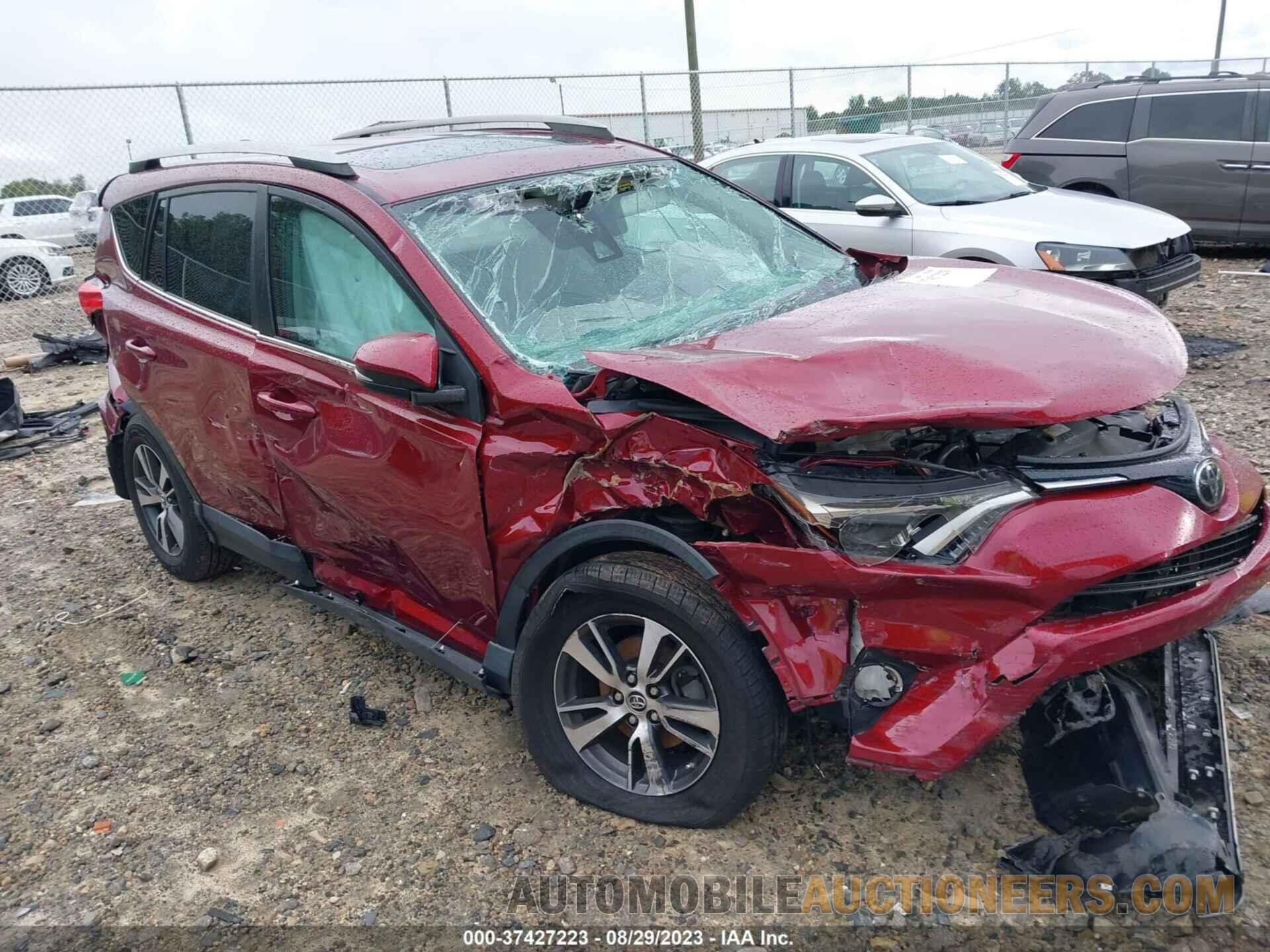 2T3WFREV3JW486642 TOYOTA RAV4 2018