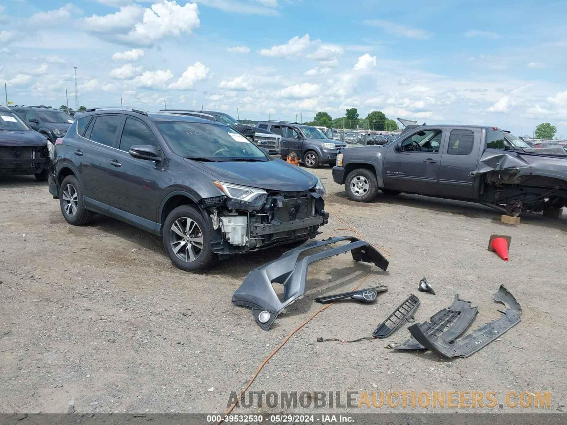 2T3WFREV3JW496796 TOYOTA RAV4 2018