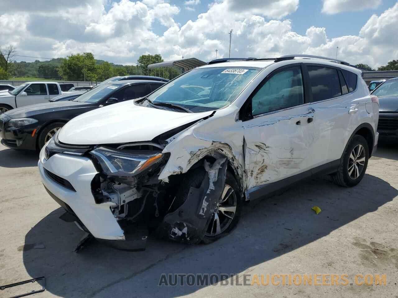 2T3WFREV3JW509935 TOYOTA RAV4 2018