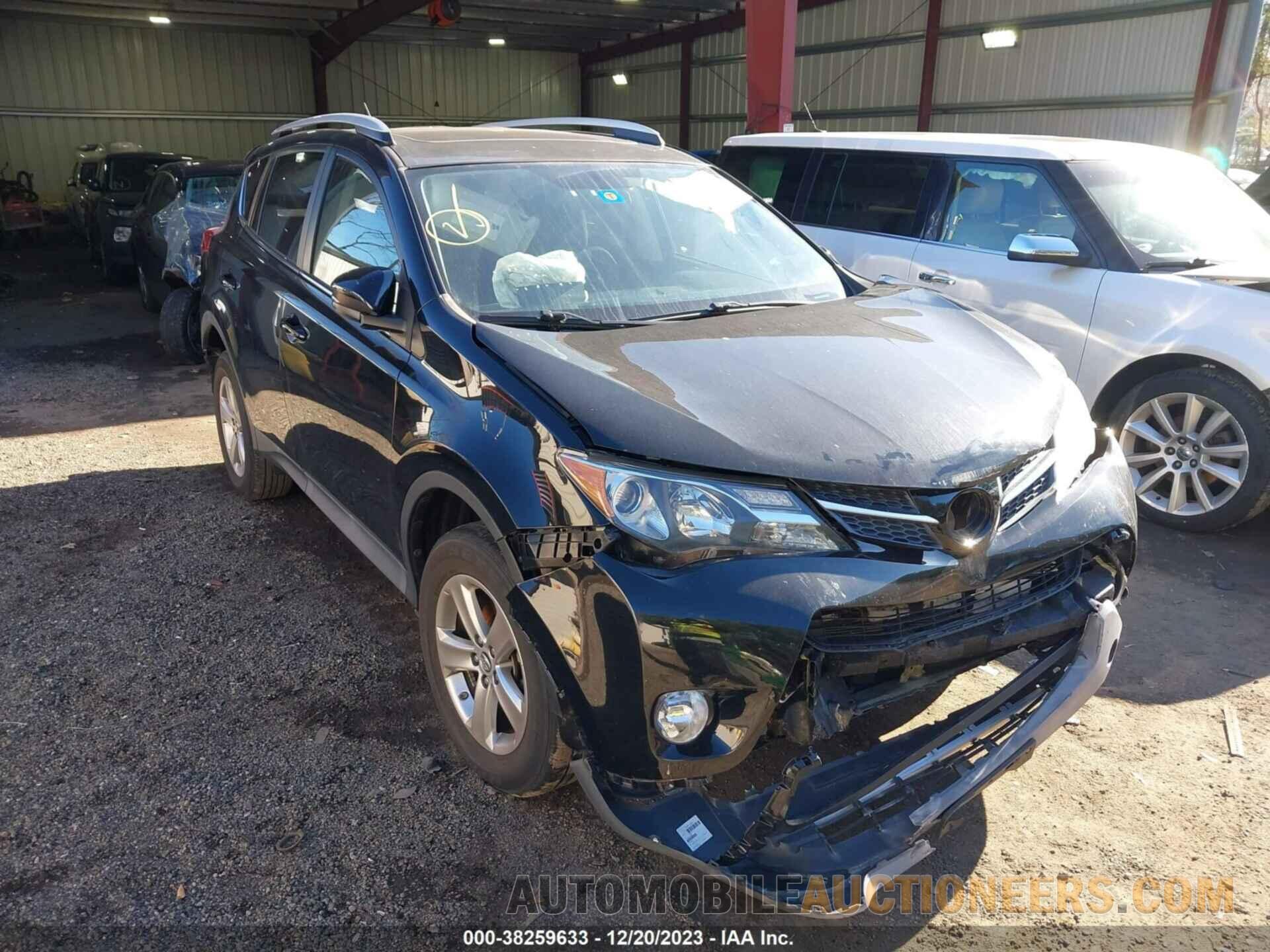 2T3WFREV4FW135391 TOYOTA RAV4 2015