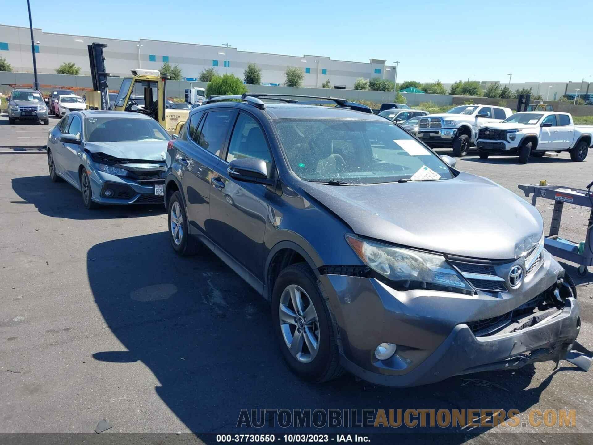 2T3WFREV4FW138033 TOYOTA RAV4 2015