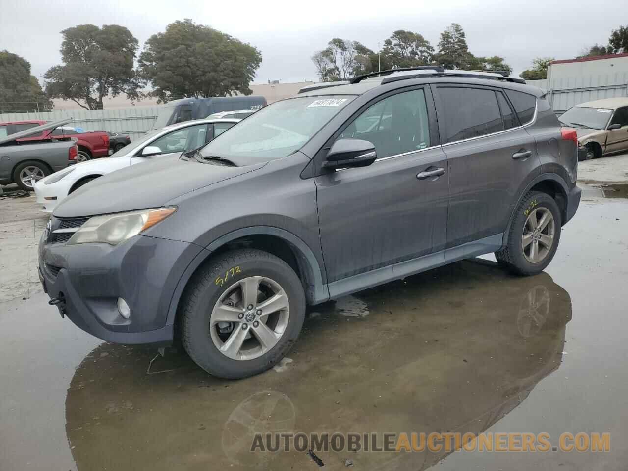 2T3WFREV4FW182176 TOYOTA RAV4 2015