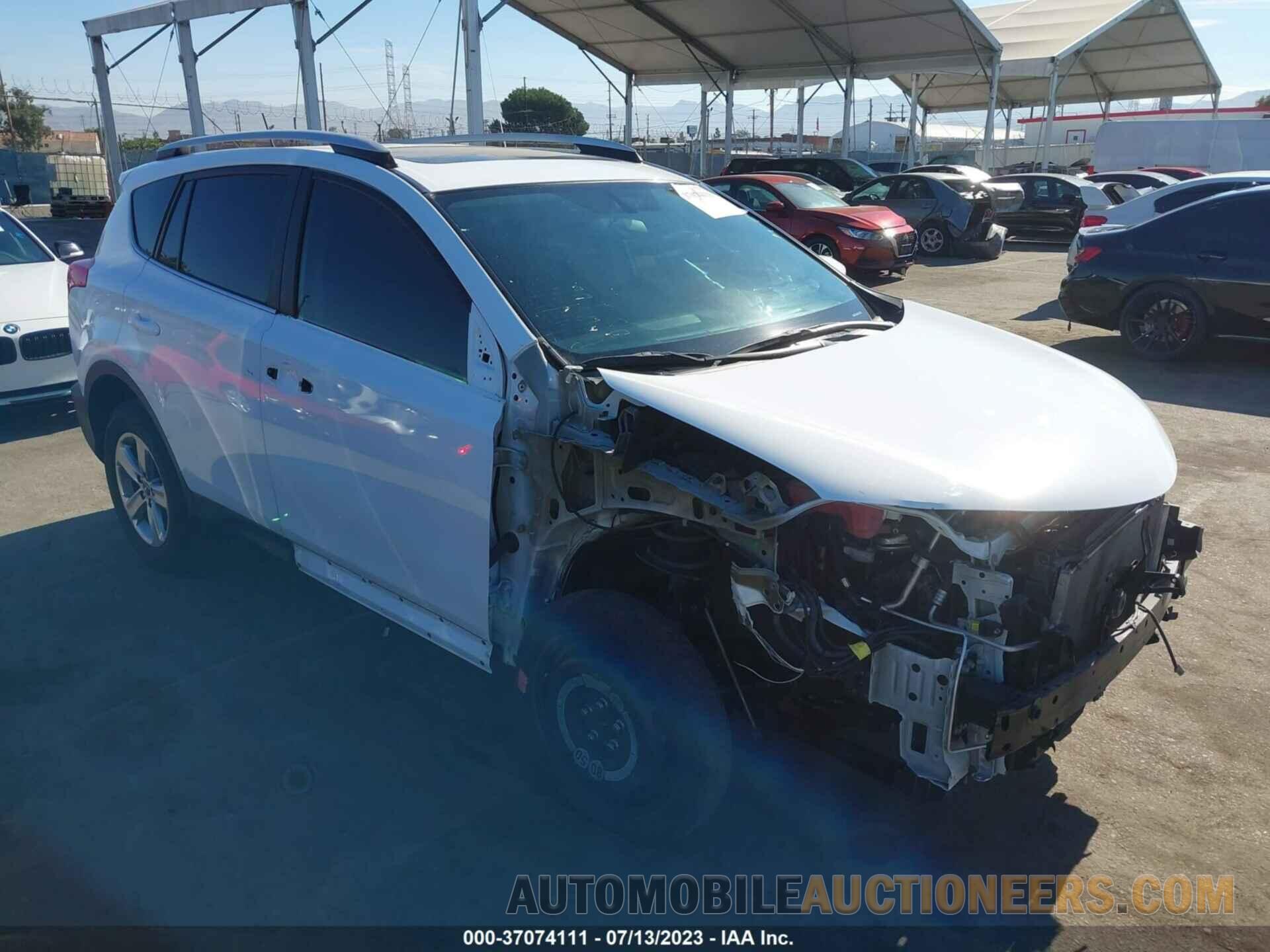 2T3WFREV4FW216634 TOYOTA RAV4 2015