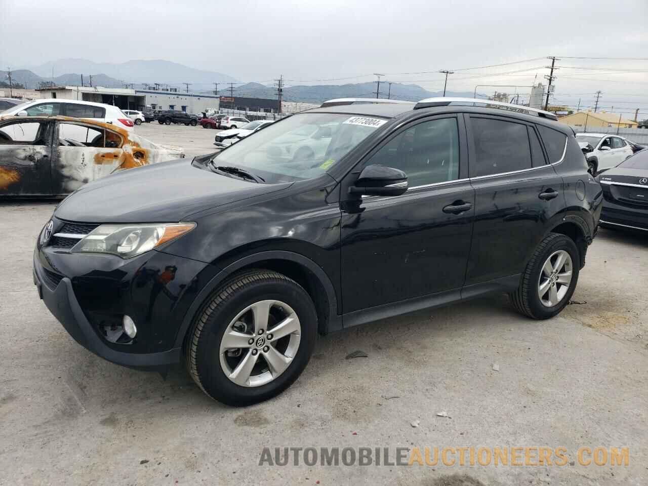 2T3WFREV4FW219260 TOYOTA RAV4 2015