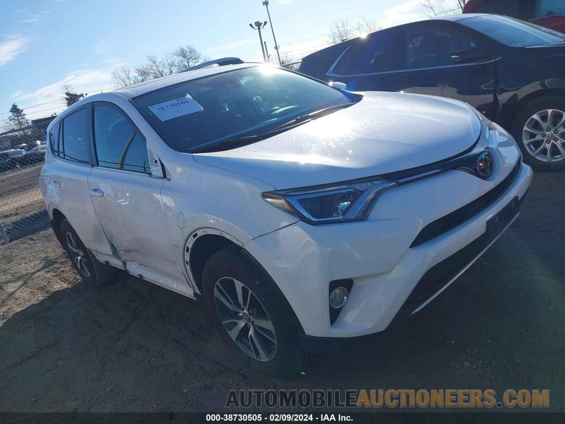 2T3WFREV4GW266600 TOYOTA RAV4 2016