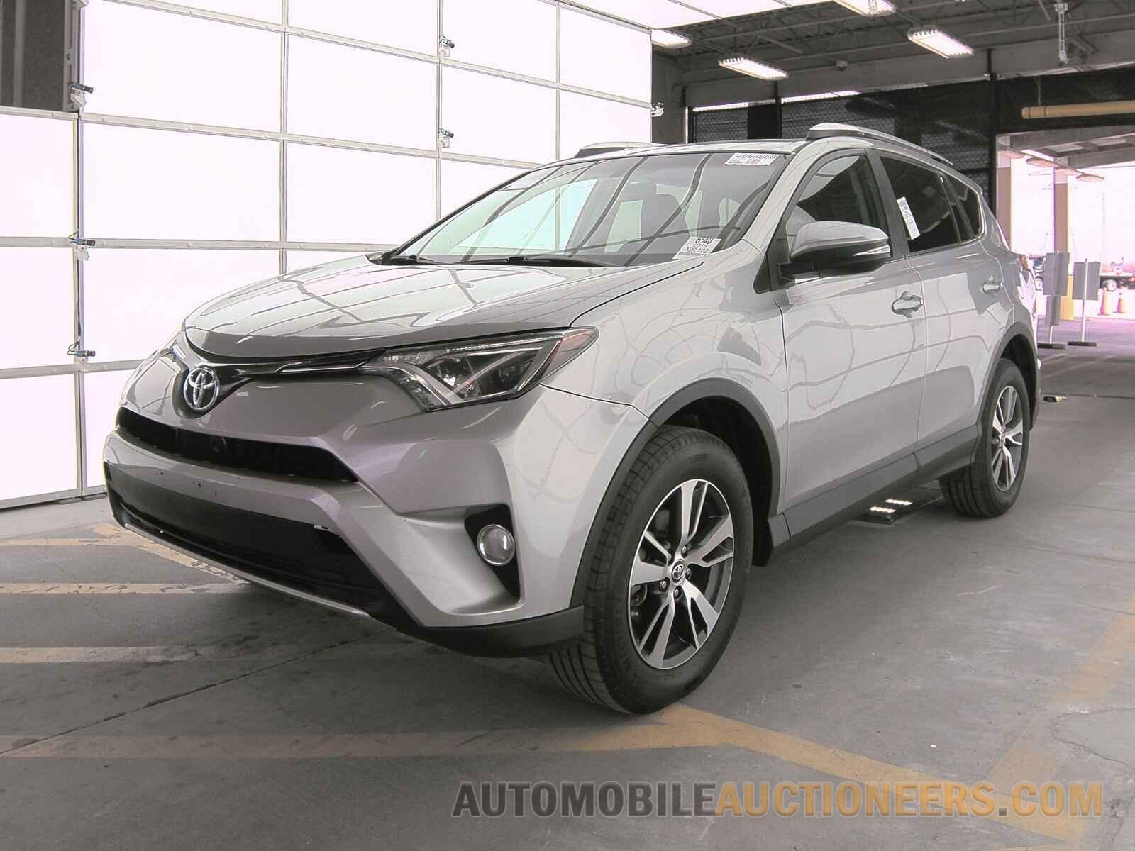 2T3WFREV4GW268699 Toyota RAV4 2016