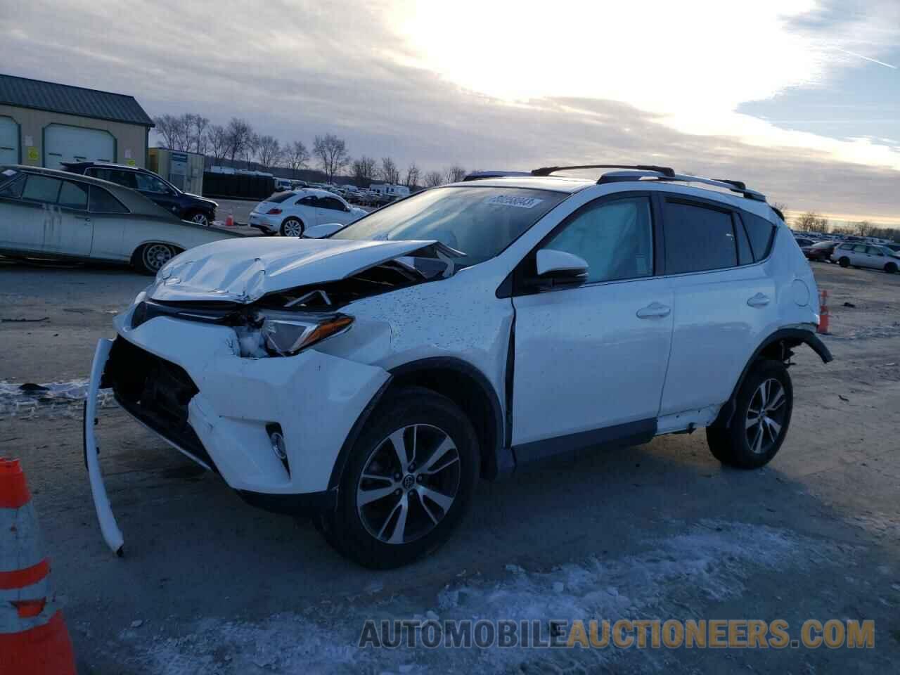 2T3WFREV4GW270582 TOYOTA RAV4 2016