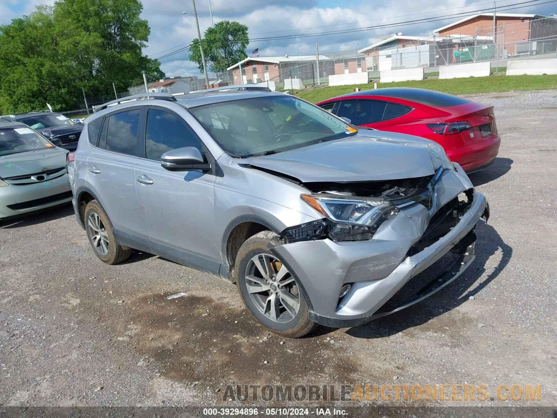 2T3WFREV4HW315764 TOYOTA RAV4 2017