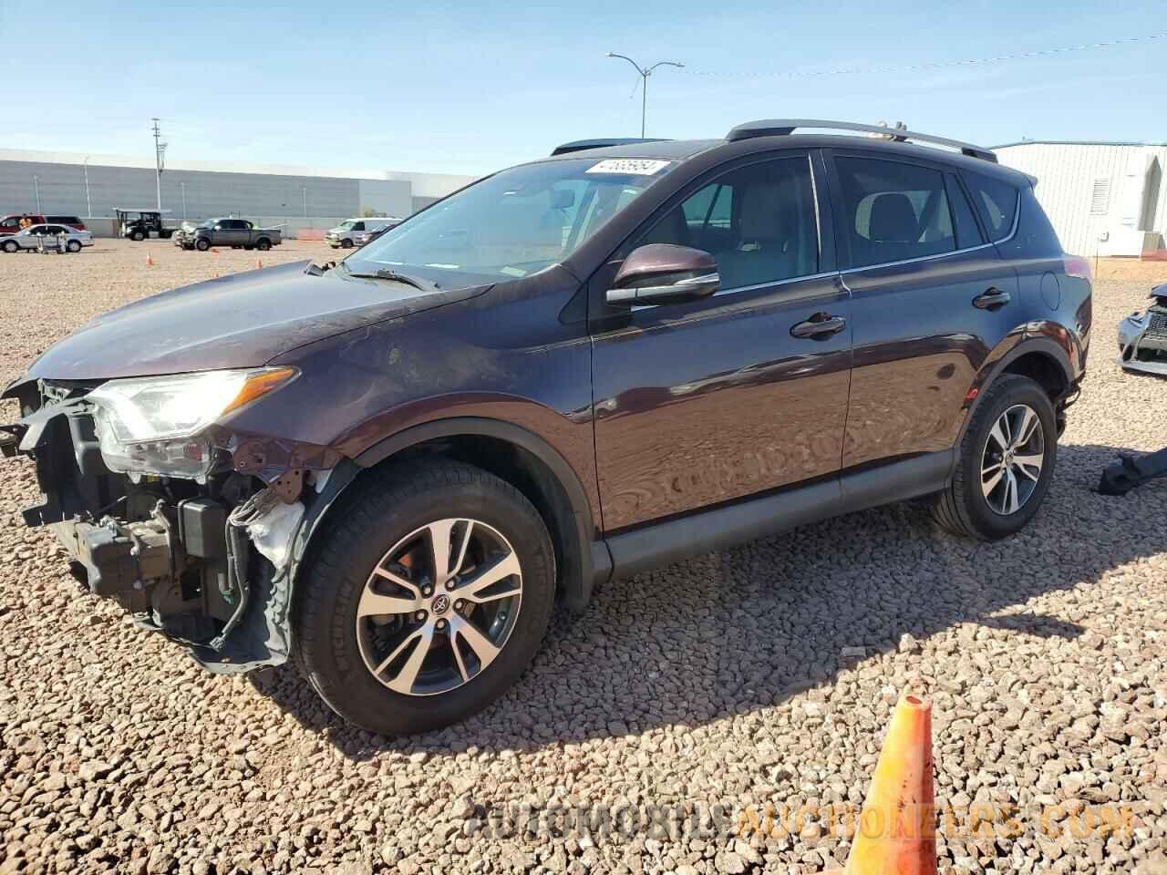 2T3WFREV4HW368772 TOYOTA RAV4 2017