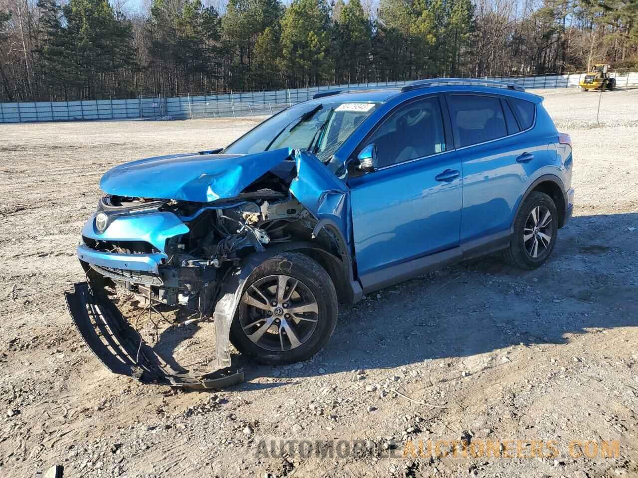 2T3WFREV4HW398614 TOYOTA RAV4 2017