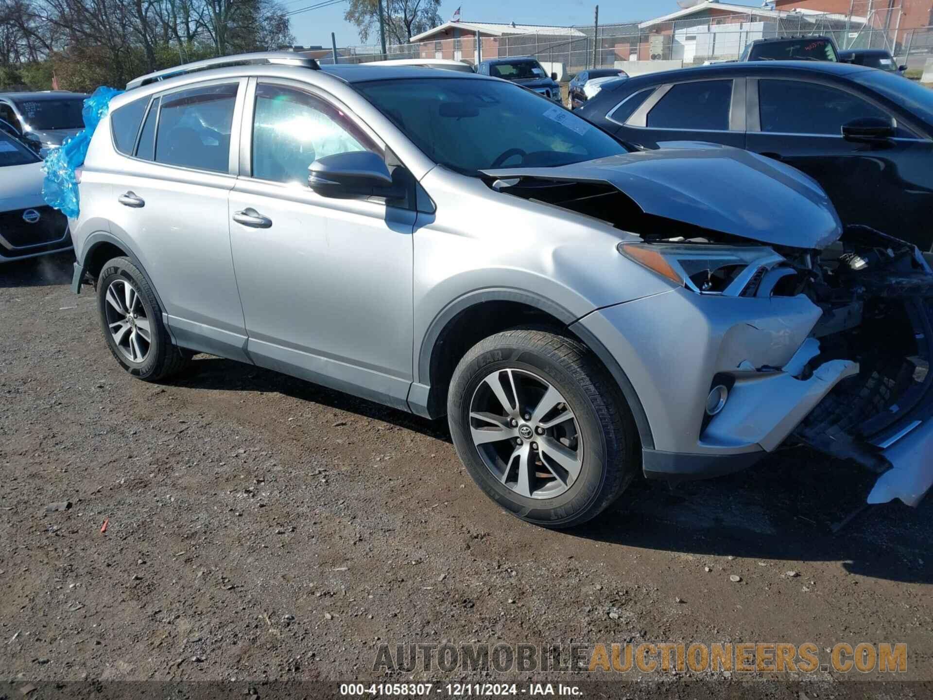 2T3WFREV4JW411187 TOYOTA RAV4 2018