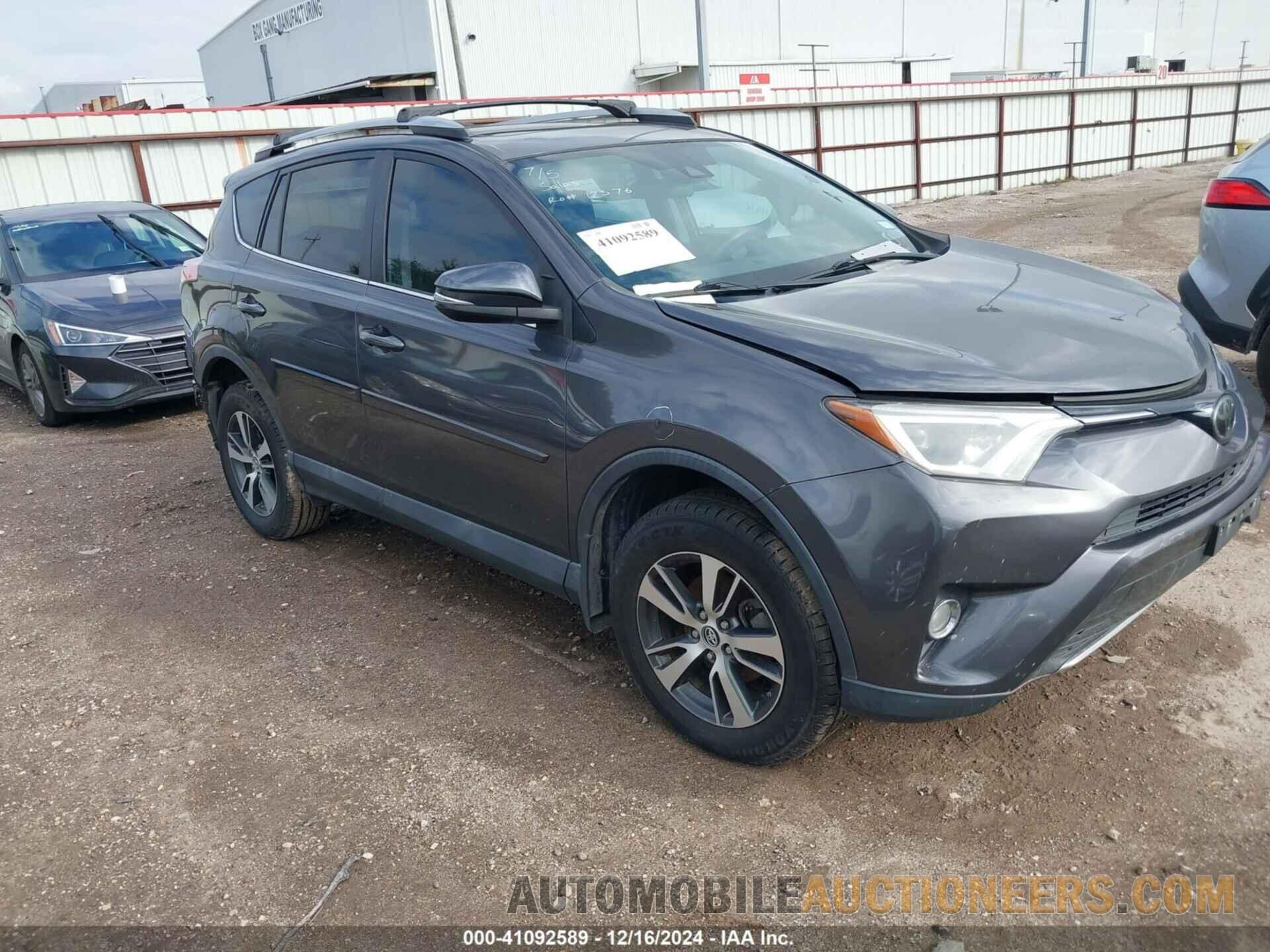 2T3WFREV4JW417555 TOYOTA RAV4 2018