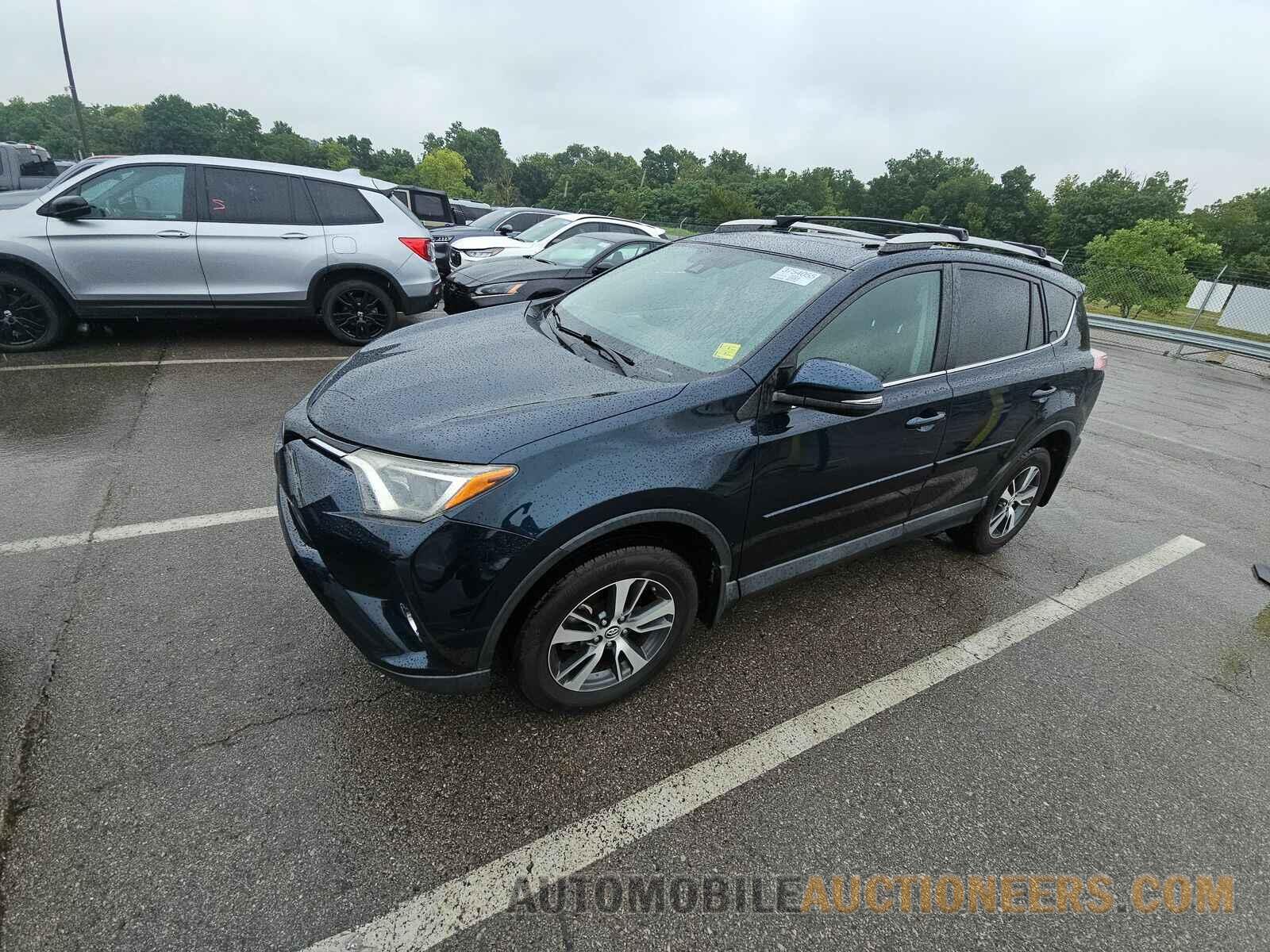 2T3WFREV4JW437837 Toyota RAV4 2018