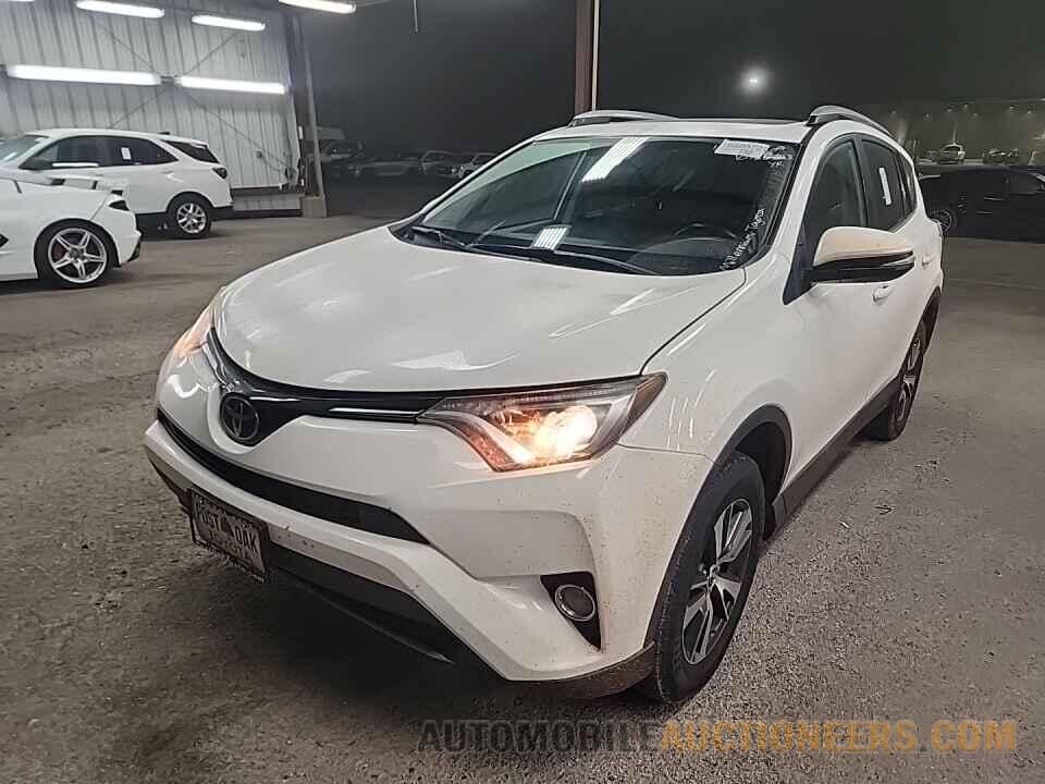 2T3WFREV4JW445369 Toyota RAV4 2018