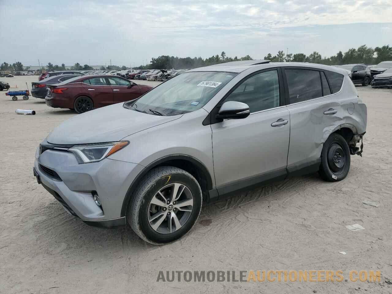 2T3WFREV4JW473558 TOYOTA RAV4 2018