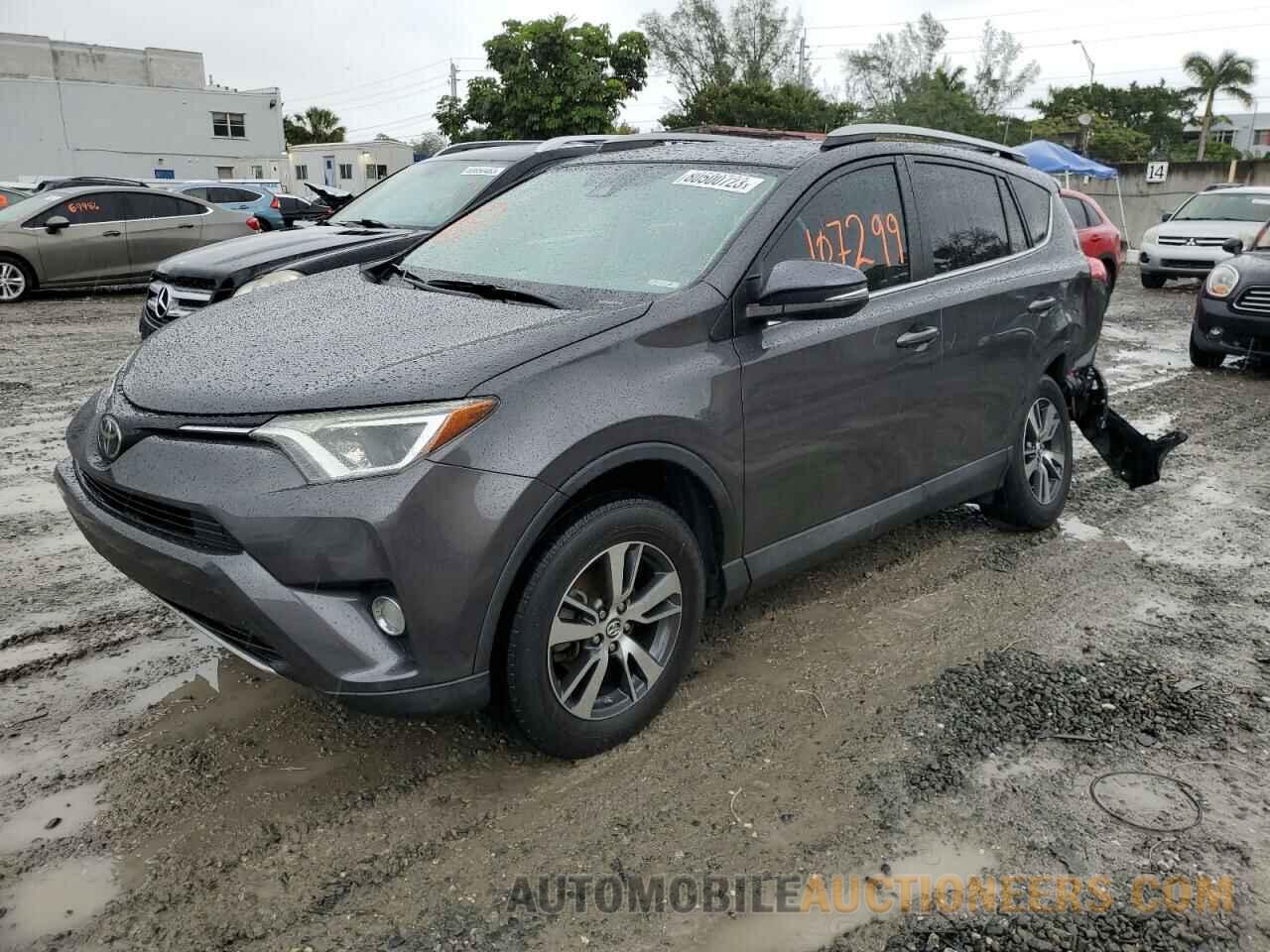 2T3WFREV4JW518823 TOYOTA RAV4 2018