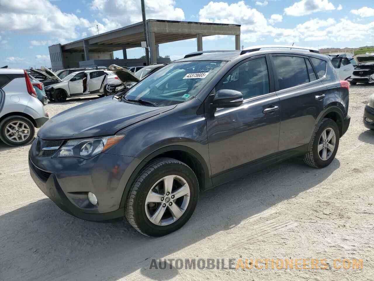 2T3WFREV5FW134606 TOYOTA RAV4 2015