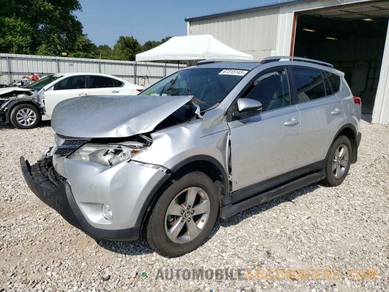 2T3WFREV5FW150319 TOYOTA RAV4 2015