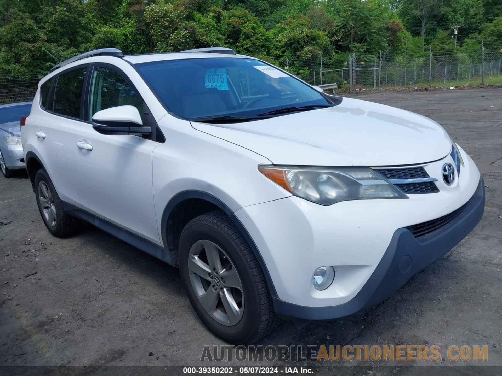 2T3WFREV5FW167119 TOYOTA RAV4 2015