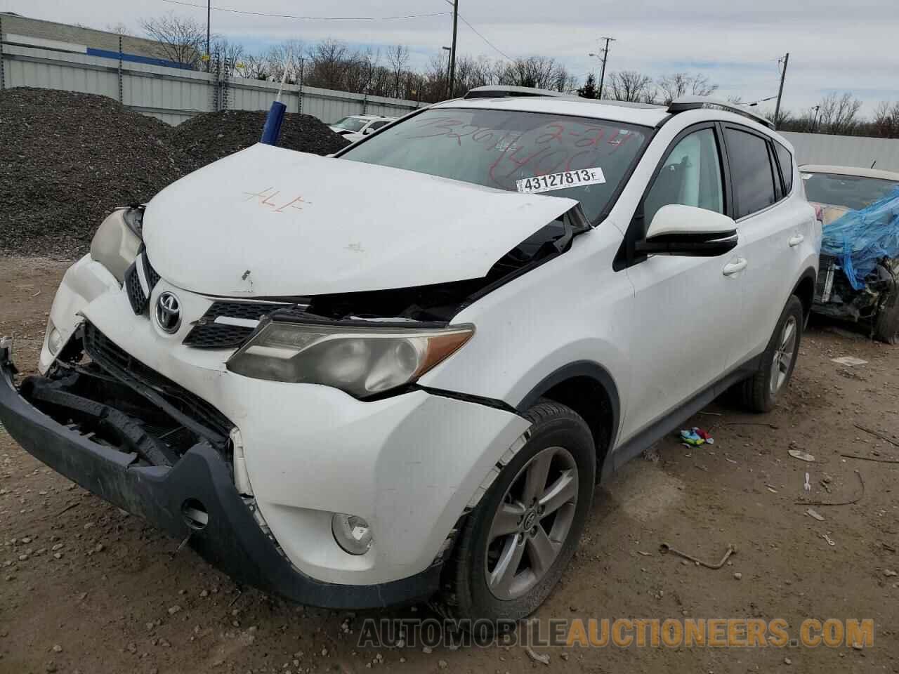 2T3WFREV5FW173261 TOYOTA RAV4 2015