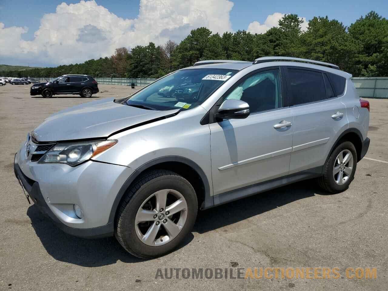 2T3WFREV5FW180713 TOYOTA RAV4 2015