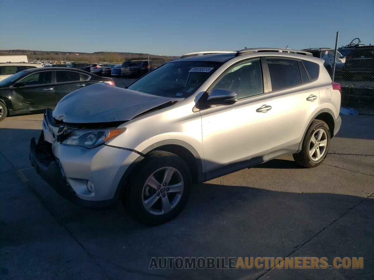 2T3WFREV5FW233426 TOYOTA RAV4 2015