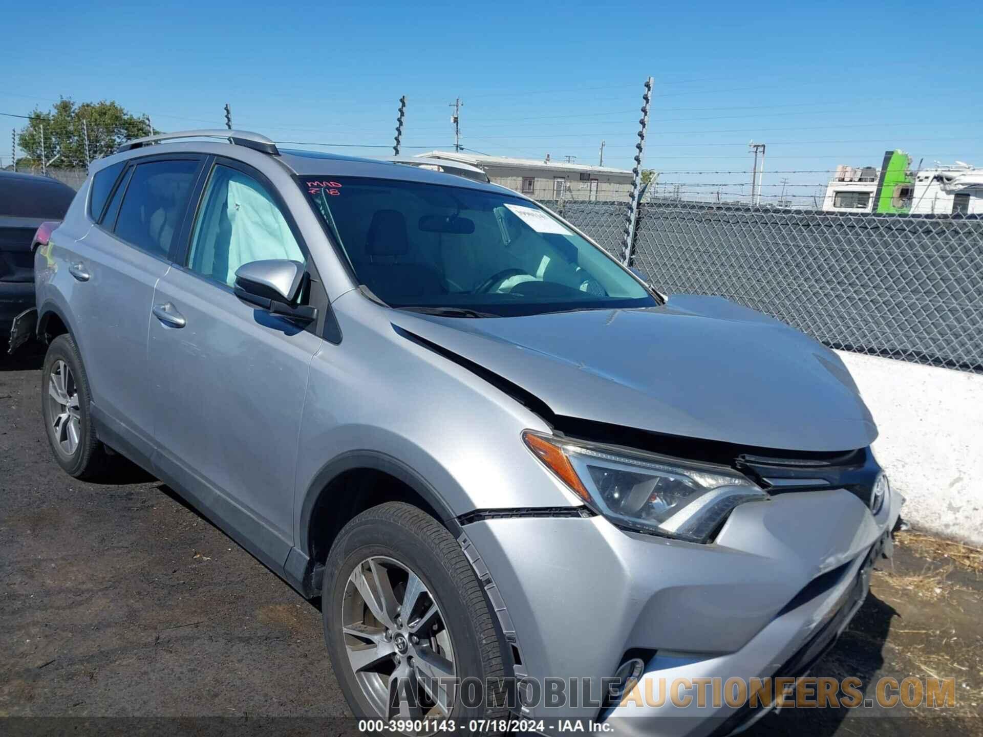 2T3WFREV5GW280943 TOYOTA RAV4 2016