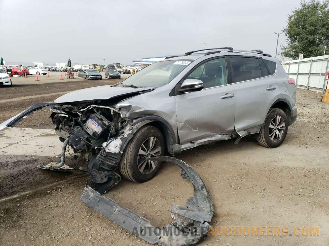 2T3WFREV5HW357098 TOYOTA RAV4 2017